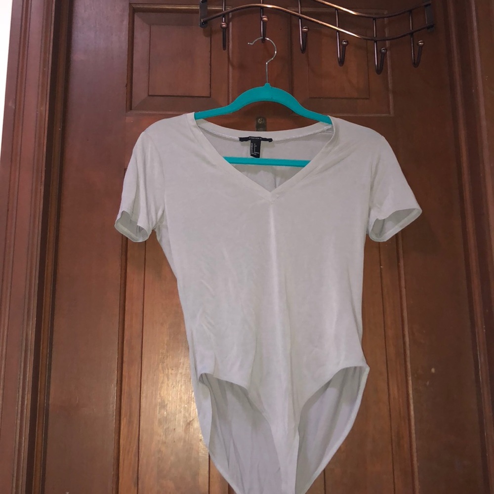 T-shirt bodysuit